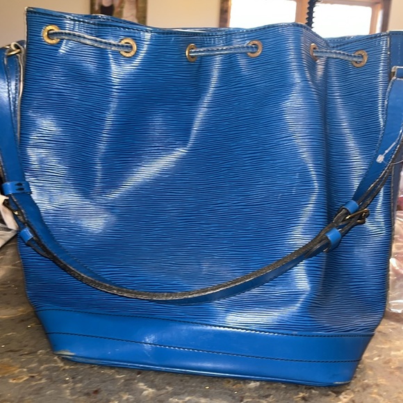 Louis Vuitton blue Epi Noe - Picture 16 of 17